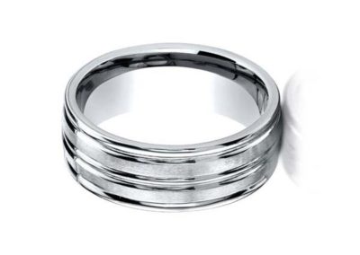 14 kt white gold carved wedding band