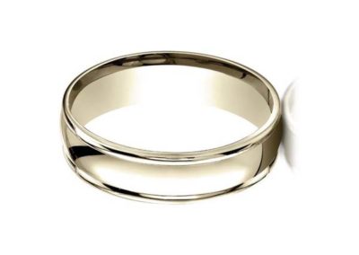 Gold wedding band