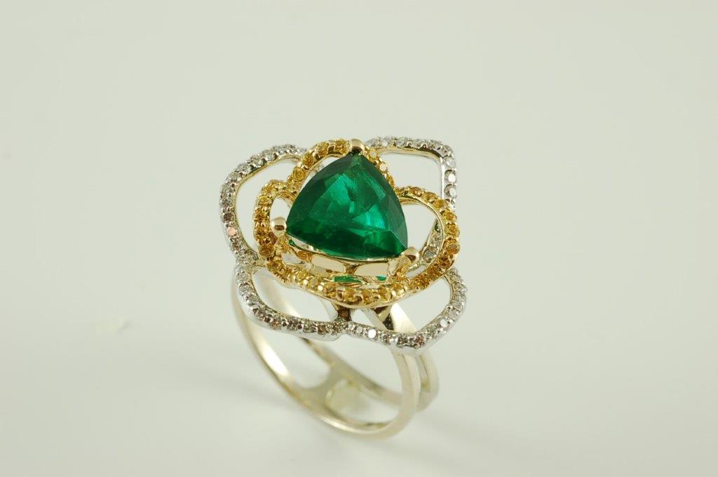 emerald rings