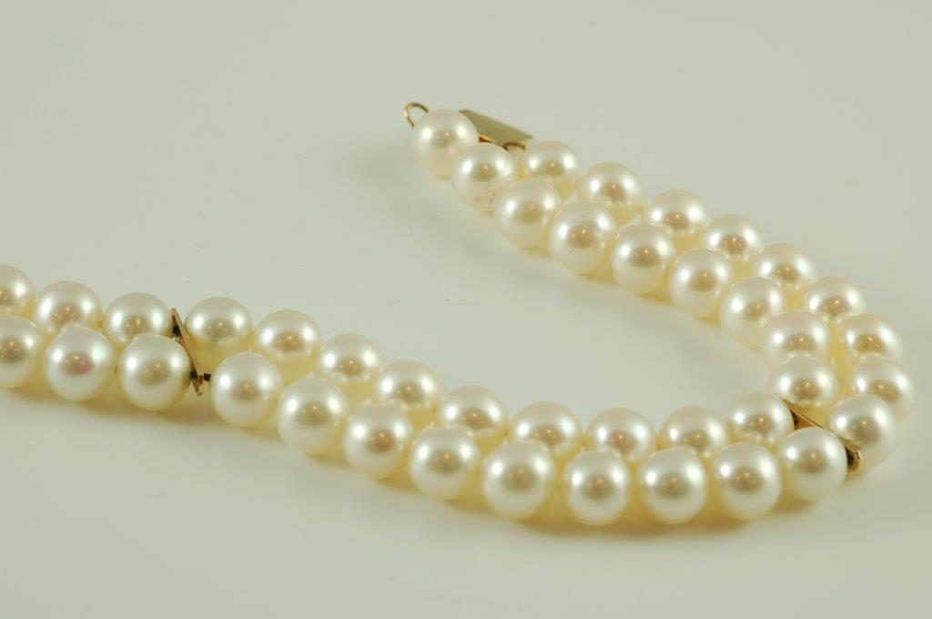 pearl bracelets