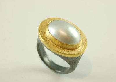 pearl ring 5