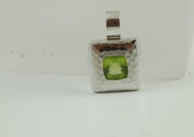 peridot pendant