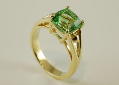 peridot ring 3